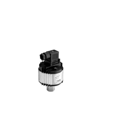 Johnson Controls P215PR/RM  Series P215PR-9202 Direct- and Remote-Mount Pressure-Actuated Condenser Fan Speed Controllers for Single-Phase Motors 