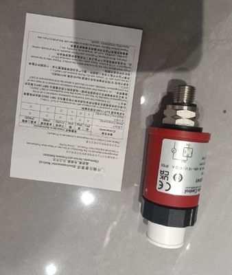 Huba Digital Pressure Transmitter 501.930003141 0-10bar 4-20mA 501.930002141 0-10bar 0-10V 501.931003141 0-16bar 4-20mA