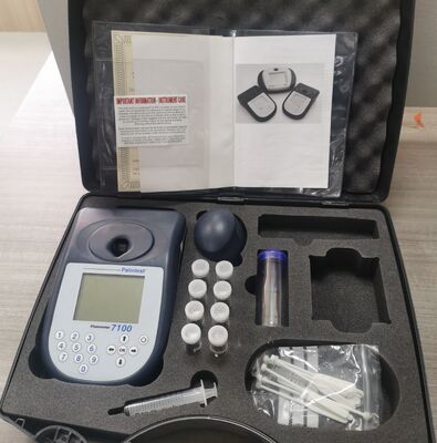 Palintest 7100 Multiparameter Benchtop Photometer with 0.1 LUX Resolution and 2.4 nm Spectral Bandwidth