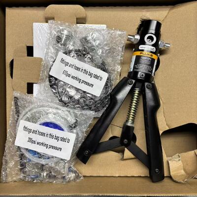 Fluke 700PTP-1 パンブマテスト パンプ 1.43 lb 重量と 650 g 差圧計の容量