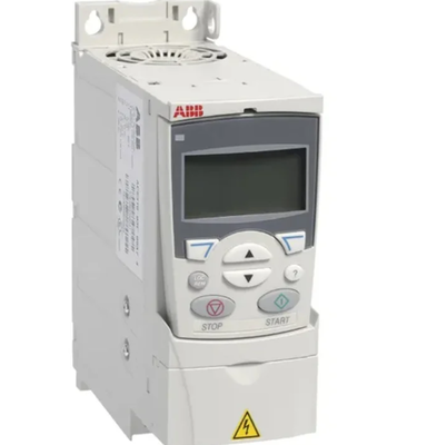 ABB ドライブ LV AC 機械ドライブ モジュール ACS355-03E-31A0-4 Pn 15kW、12n 31A、3AUA0000058193